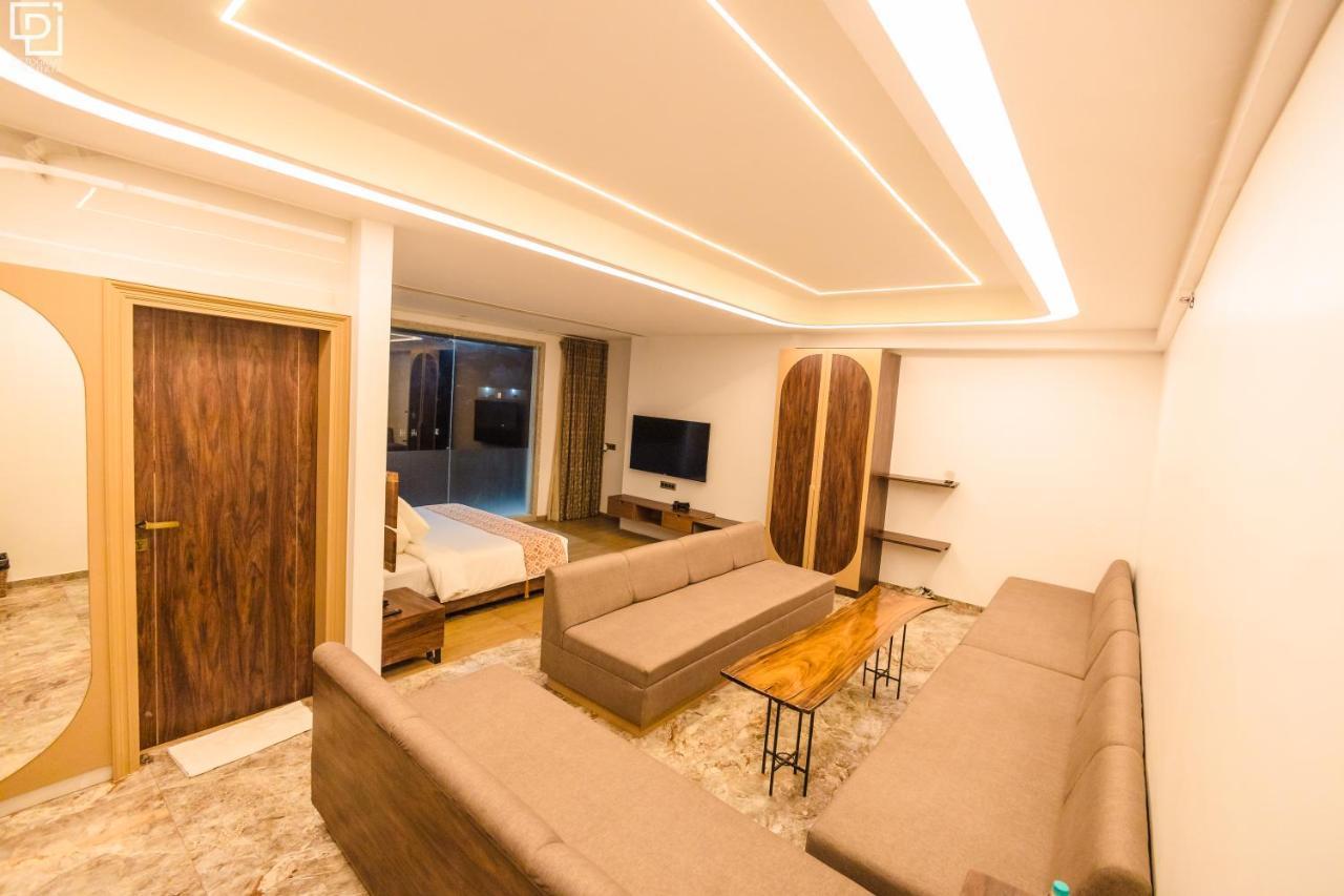 Hotel Mirana , Tinsukia Esterno foto